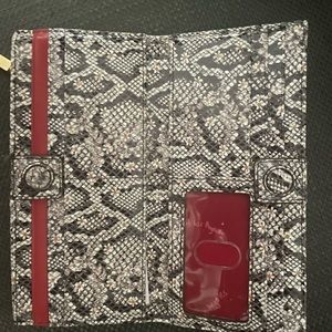 Hammitt wallet. Newer indigo on, gently used.